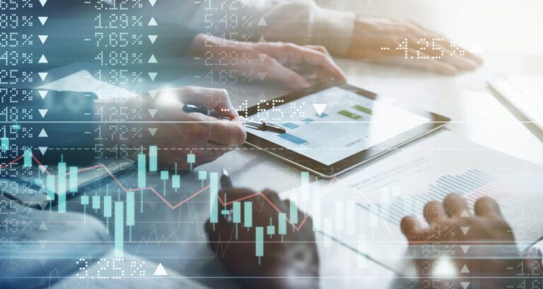 Beneficios de la inversión pública: Impacto y crecimiento en la sociedad